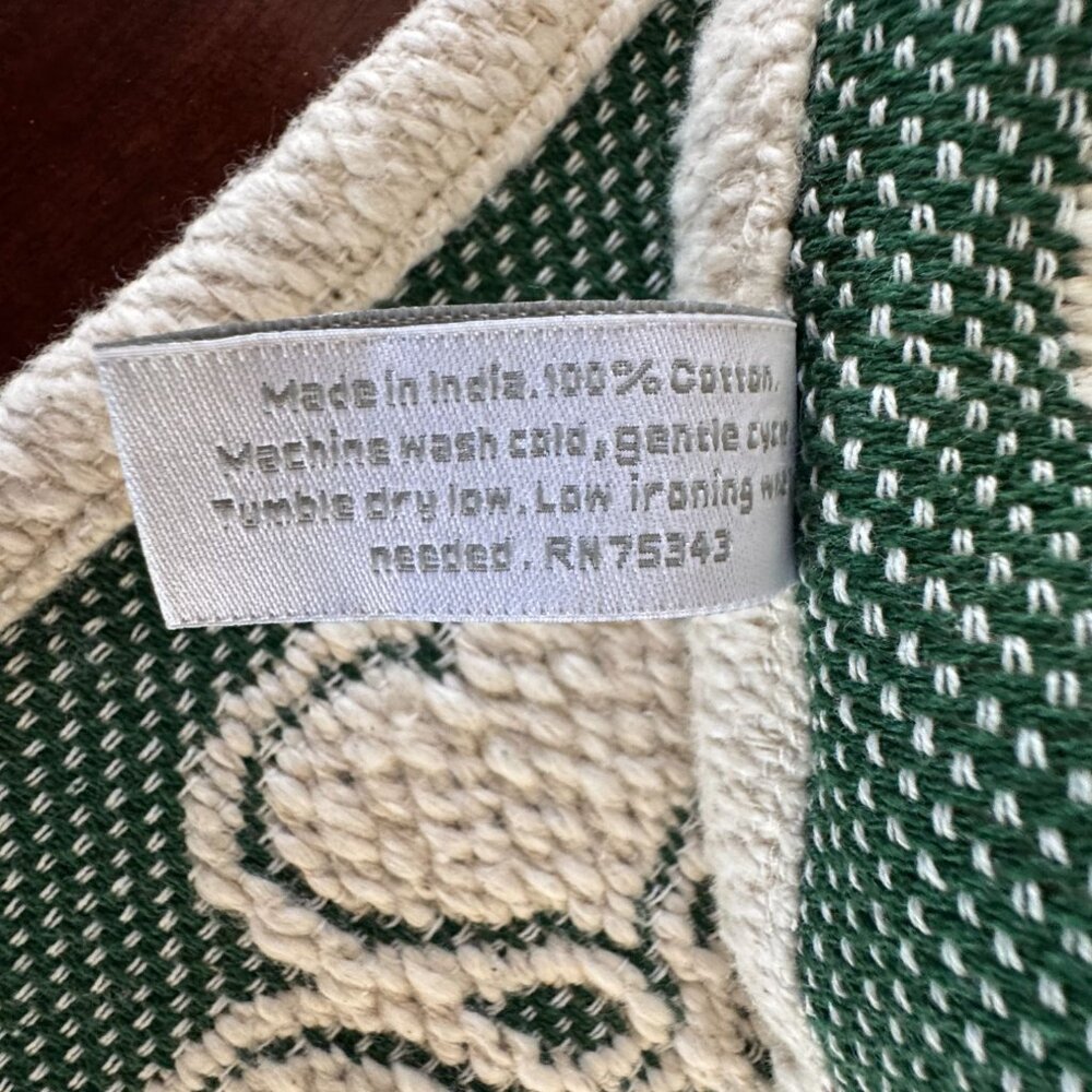 The Farmhouse St Patricks Day Table Runner Reversible Shamrocks Home Decor - Picture 9 of 12